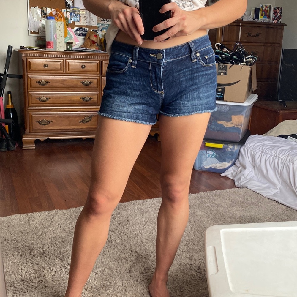 Low rise denim shorts